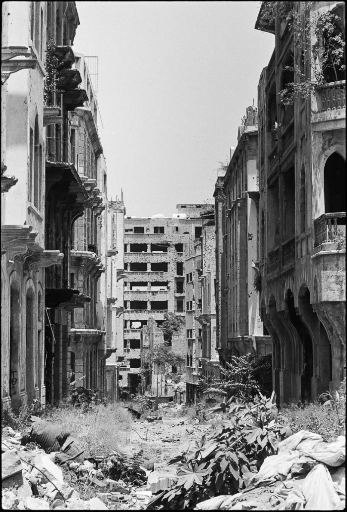 Beyrouth Centre, Liban 1991   Photo : © Sebastien Desnoulez