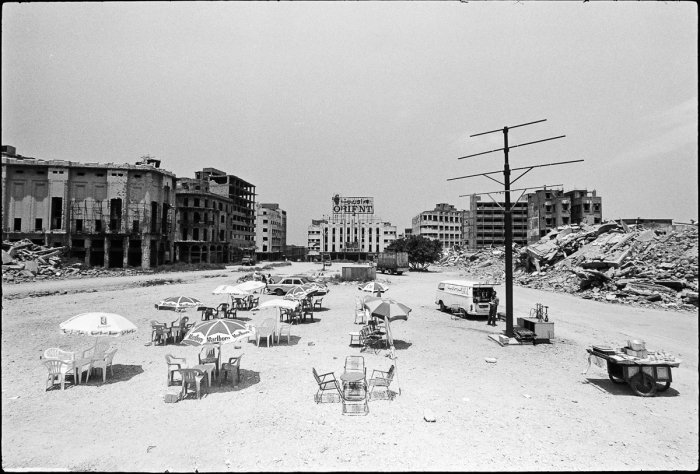 Place Des Martyrs, Beyrouth Centre, Liban 1991   Photo : © Sebastien Desnoulez