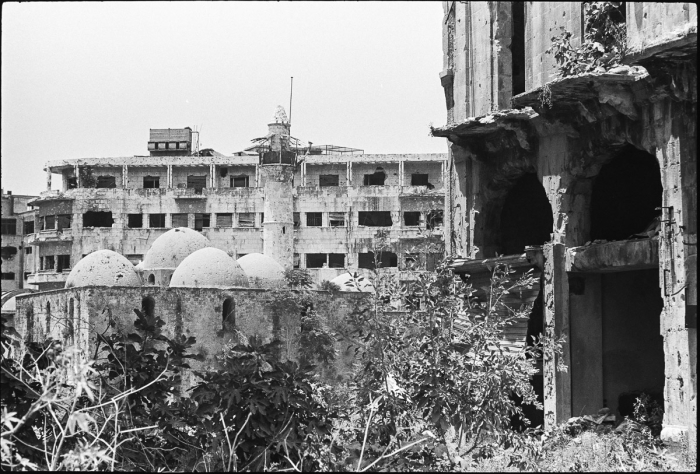 Place Des Martyrs, Beyrouth Centre, Liban 1991   Photo : © Sebastien Desnoulez