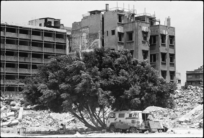 Beyrouth Centre, Liban 1991   Photo : © Sebastien Desnoulez