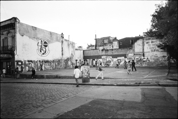 Buenos Aires en 1995 au Leica M6, pendant le GP d'Argentine - Photo : © Sebastien Desnoulez