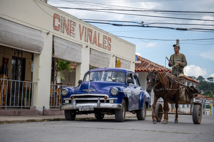 Charette à Vinales, Cuba - Photo : © Sebastien Desnoulez Photographe Auteur