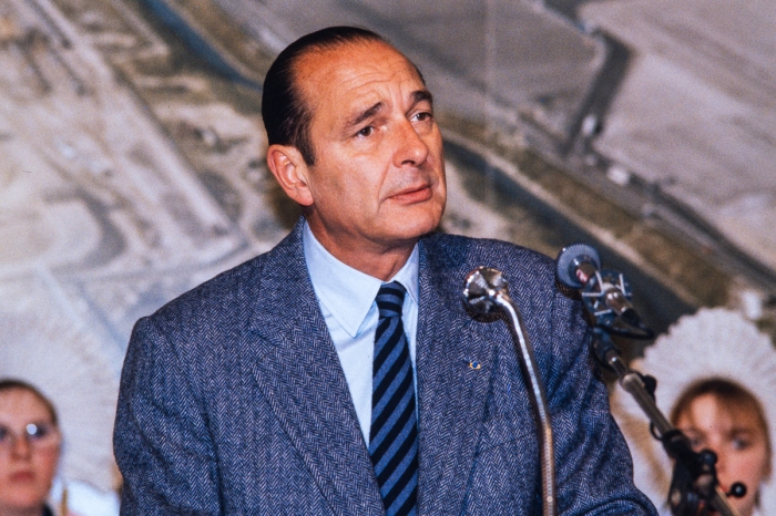 Discours de Jacques Chirac à Calais, Déplacement en Région Nord, Décembre 1987, campagne présidentielle 1988 - Photo : © Sebastien Desnoulez