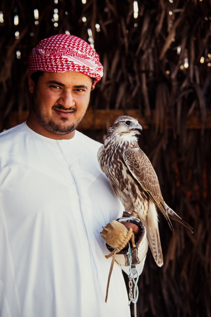 Chasse au faucon à Dubai en 1991 - Suhail Khalifa Al-Maktoum - Photo : © Sebastien Desnoulez
