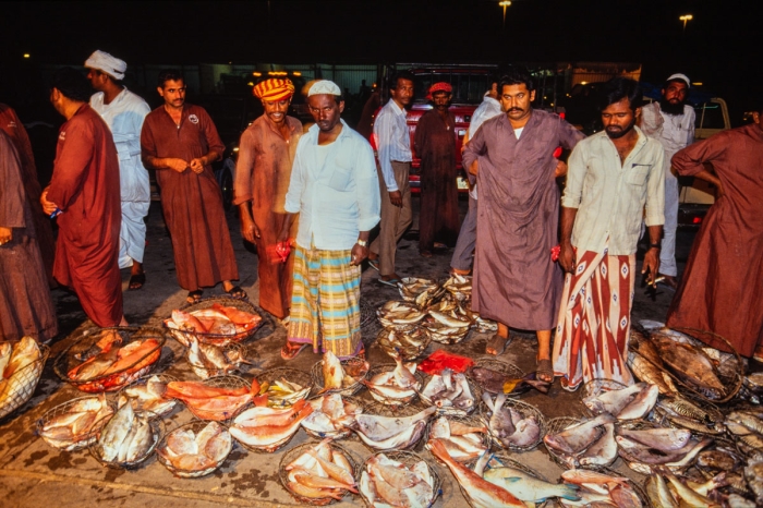 Dubai 1991 - Marché au poisson / Fish market - Photo : © Sebastien Desnoulez