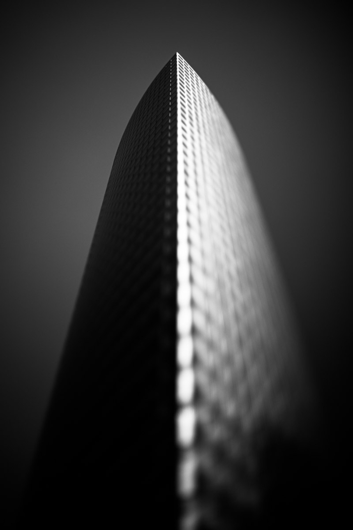 Freelensing en photographie : Emerging Sharp Edges - Série À Moitié Flou - Photo : © Sebastien Desnoulez