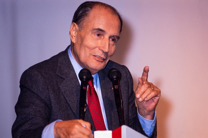 Meeting Francois Mitterrand À Lille, Campagne Présidentielle 1988   Photo : © Sebastien Desnoulez