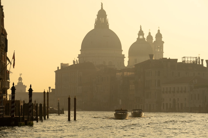 Grand Canal et Santa Maria della Salute, Venise - Photo : © Sebastien Desnoulez Photographe Auteur