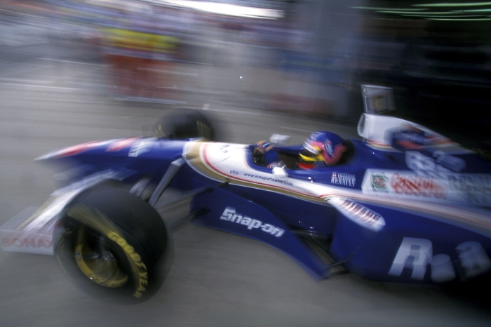 Jacques Villeneuve / Williams Renault   GP Angleterre F1 1997   Photo : © Sebastien Desnoulez