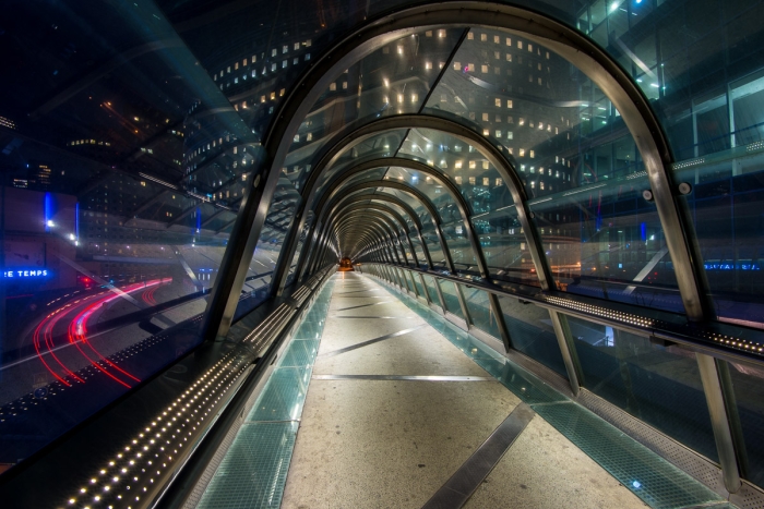 Japan Bridge de nuit à La Défense - Photo : © Sebastien Desnoulez Photographe