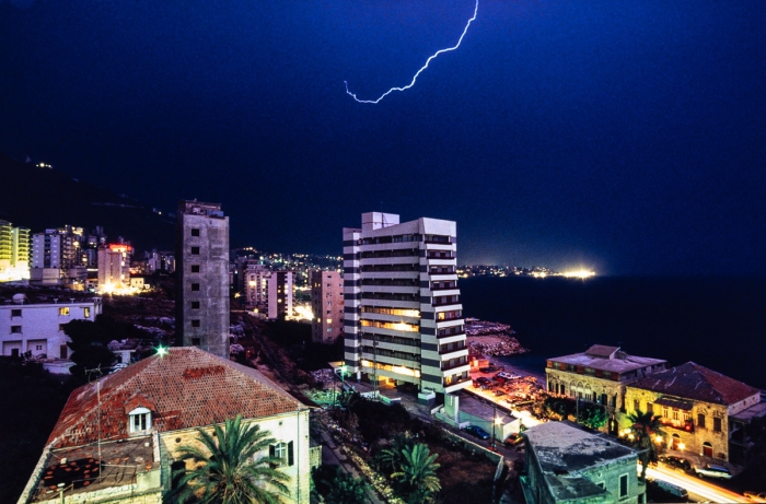 Jounieh, Liban 1991   Photo : © Sebastien Desnoulez