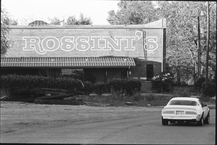 Photographier la banalité - Rossini's - Nacogdoches, Texas, 1986 - Photo : © Sebastien Desnoulez