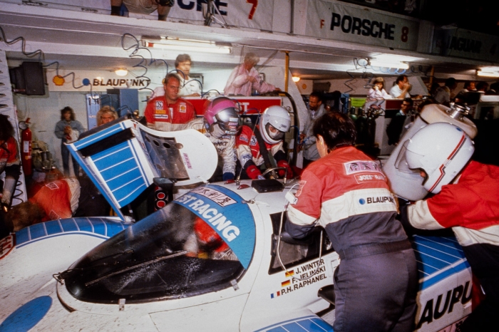 Pit Stop   24 Heures Du Mans 1989   Photo : © Sebastien Desnoulez