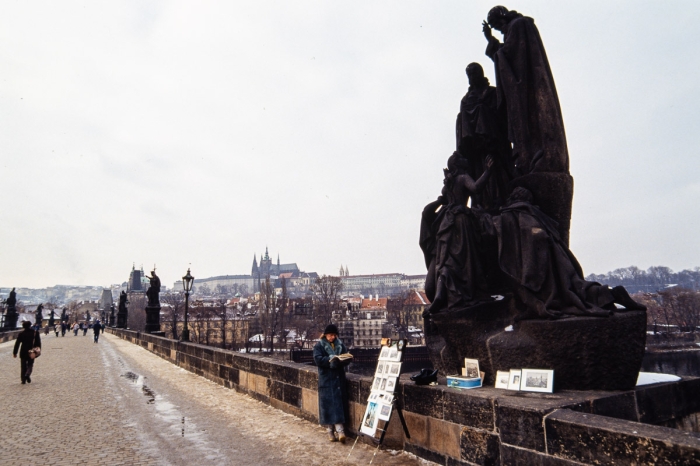 Pont Charles   Prague   Tchécoslovaquie, Février 1991   Photo : © Sebastien Desnoulez
