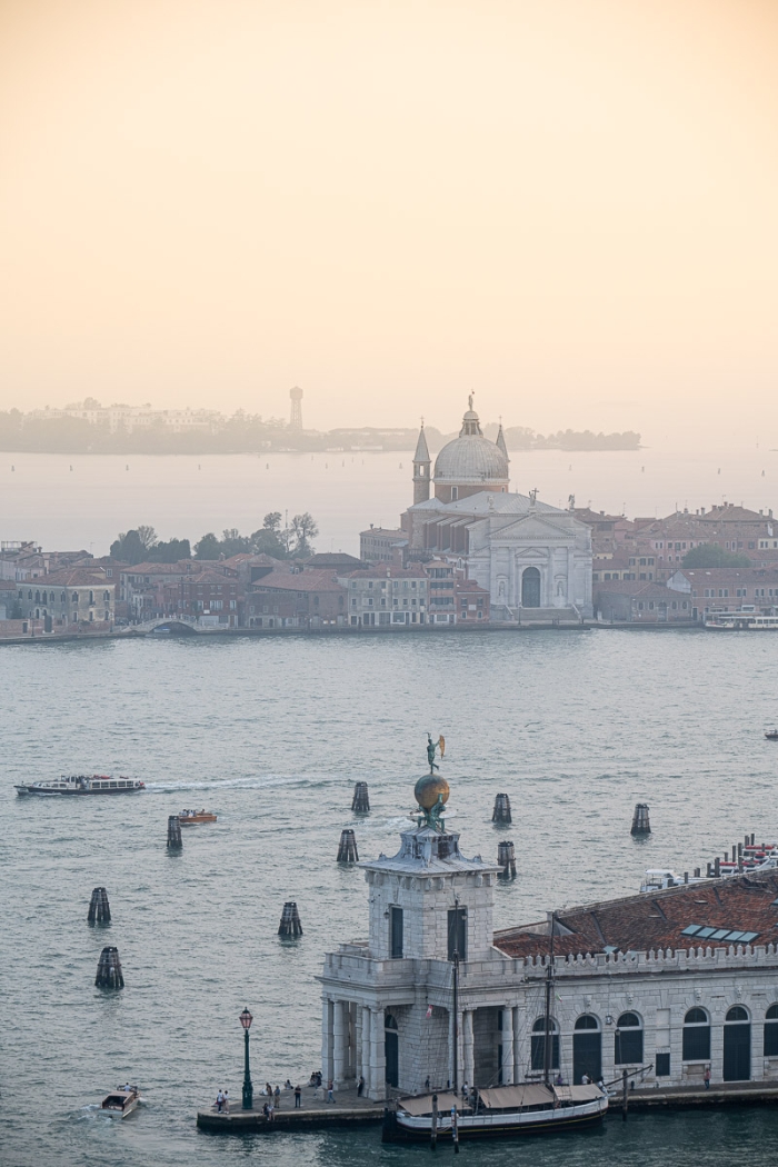 Punta Della Dogana et la lagune depuis le campanile de la place San Marco, Venise - Photo : © Sebastien Desnoulez Photographe Auteur