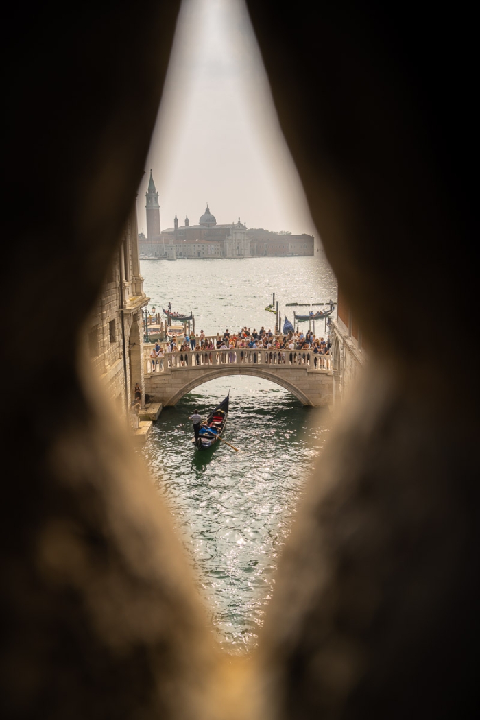 San Giorgio Maggiore depuis le Pont des Soupirs, Venise - Photo : © Sebastien Desnoulez Photographe Auteur