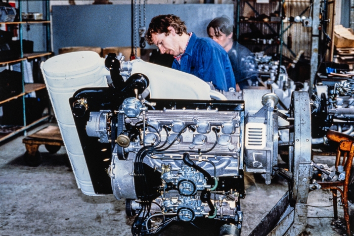 Visite de l'usine Tatra à Příbor en République Tchèque en 1991 - Photo : © Sebastien Desnoulez