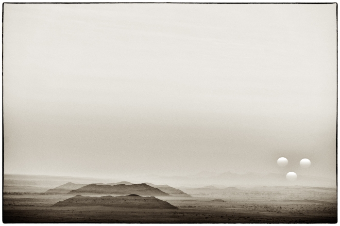 The Three Suns Of Namib Naukluft Desert Namibie Serie Glitches Photo Sebastien Desnoulez