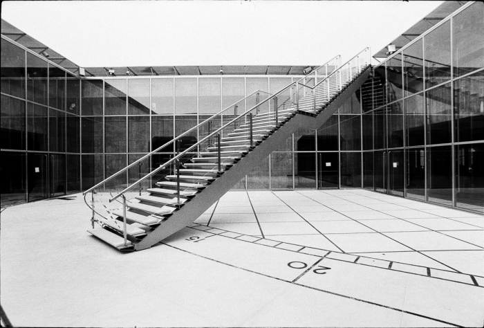 Toit de la Grande Arche de la Défense, septembre 1989 - Photo : © Sebastien Desnoulez