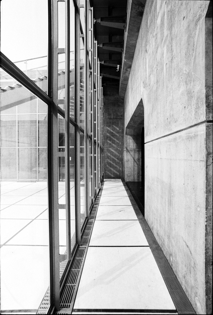 Toit de la Grande Arche de la Défense, septembre 1989 - Photo : © Sebastien Desnoulez