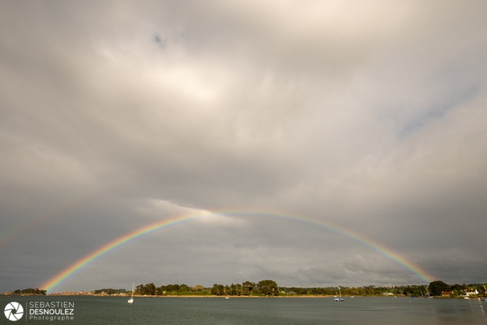 Arc en ciel à Tregastel, Côtes d'Armor - Photo : © Sebastien Desnoulez photographe auteur