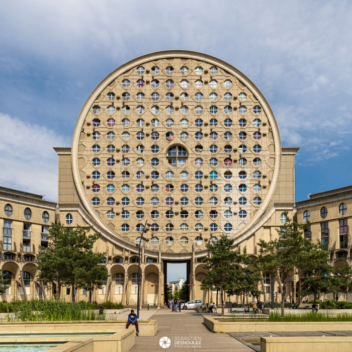 Arènes de Picasso de Manuel Nunez Yanowsky à Noisy le Grand - Photo : © Sebastien Desnoulez photographe d'ambiances et d'architecture