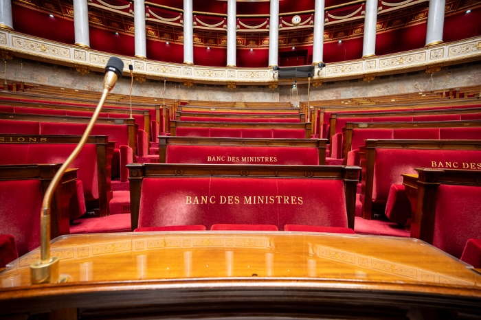 Banc des ministres - Hémicycle - Assemblée Nationale - Journées du Patrimoine 2023 - Photo : © Sebastien Desnoulez Photographe Auteur