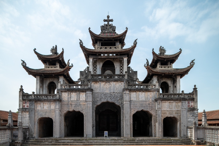Cathédrale de Phat Diem au Vietnam - Photo : © Sebastien Desnoulez Photographe Auteur