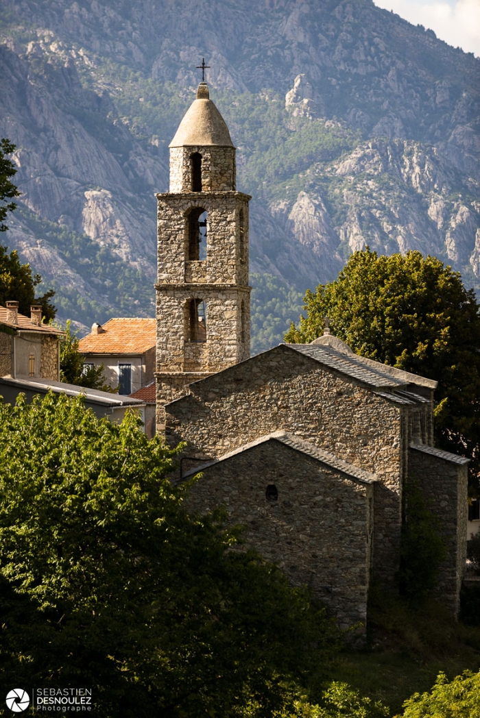 Eglise Corse - Photo : © Sebastien Desnoulez photographe d'ambiances et de paysage