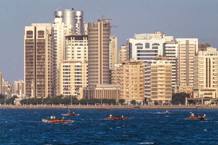 Course d'aviron à Abu Dhabi en 1991, photographies d'une tradition du Golfe - Photo : © Sebastien Desnoulez