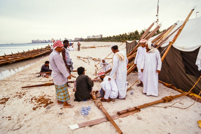 Course d'aviron à Abu Dhabi en 1991, photographies d'une tradition du Golfe - Photo : © Sebastien Desnoulez