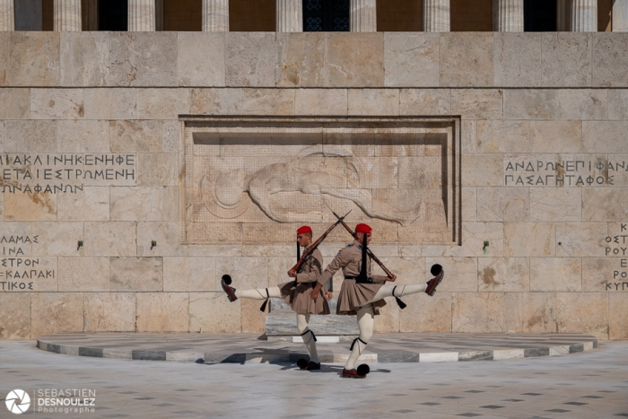 Evzone Athenes Grece Photo Sebastien Desnoulez Photographe Auteur UEvzone, Athènes, Grèce - Photo : © Sebastien Desnoulez photographe d'ambiances et d'architecture