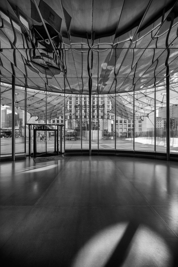 Hall de la Paroi Nord de la Grande Arche de La Défense - Photo : © Sebastien Desnoulez Photographe Auteur