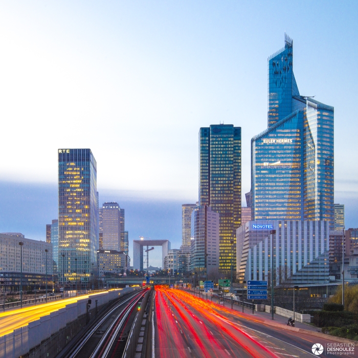 La Défense depuis le Pont de Neuilly - Photo : © Sebastien Desnoulez photographe d'ambiances et d'architecture