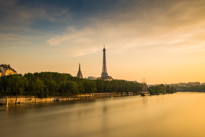 Paris Tour Eiffel Crue Seine 2016 - Photo : © Sebastien Desnoulez
