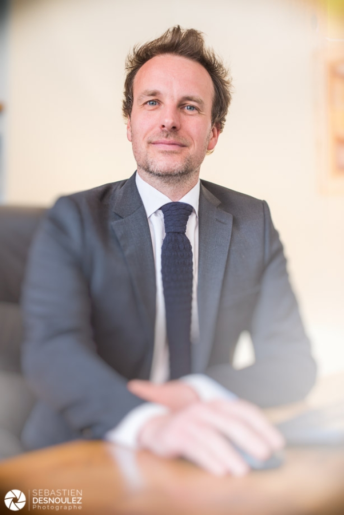 Portrait Ambiance Vintage Avocat Par Sebastien Desnoulez Photographe