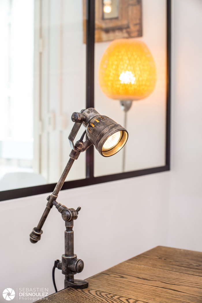 Reportage Photo Ambiance Décoration Cabinet Avocat À Paris   Lampe De Bureau Industrielle Par Sebastien Desnoulez Photographe