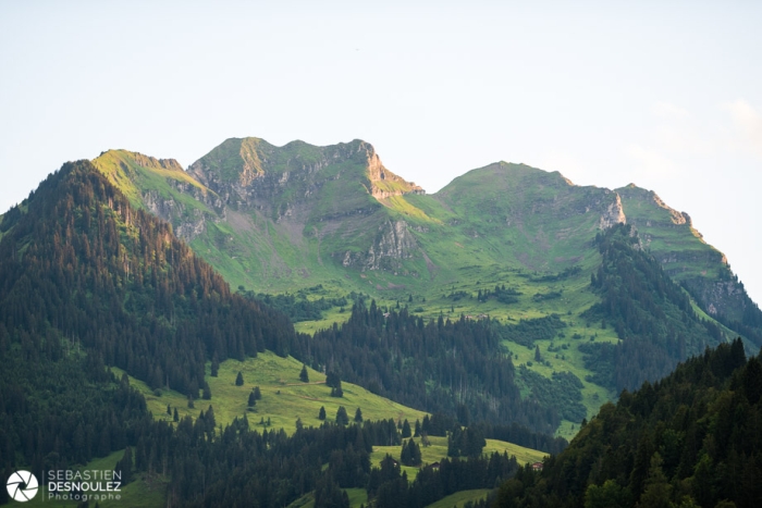 Vue Depuis Ma Suite Lors Du Shooting Immobilier De Luxe À Gstaad En Suisse   Photo : Sebastien Desnoulez