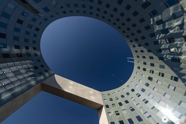 Place de l'Ellipse à La Défense - Photo : © Sebastien Desnoulez photographe d'ambiances et d'architecture