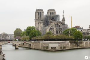 Notre-Dame de Paris photographiée le lendemain de l'incendie - Photo : © Sebastien Desnoulez photographe d'ambiances et d'architecture