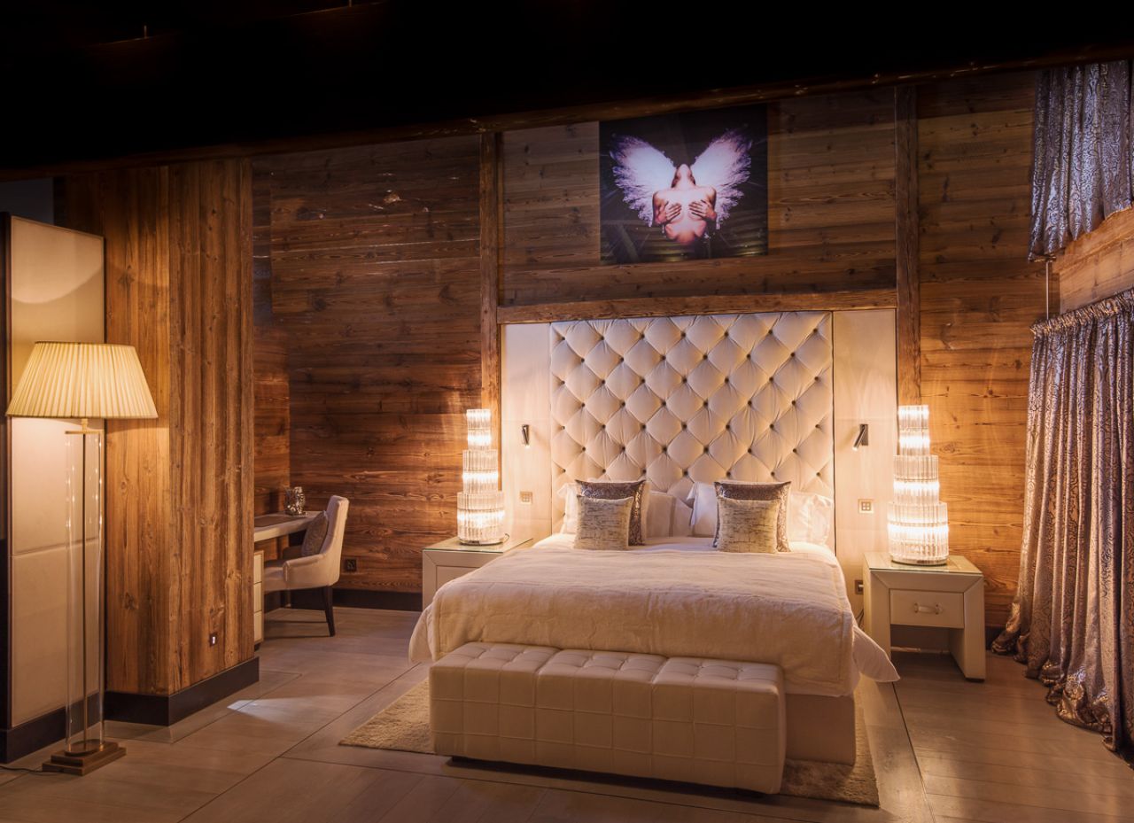 chambre suite hotel de luxe gstaad photo sebastien desnoulez photographe decoration interieur