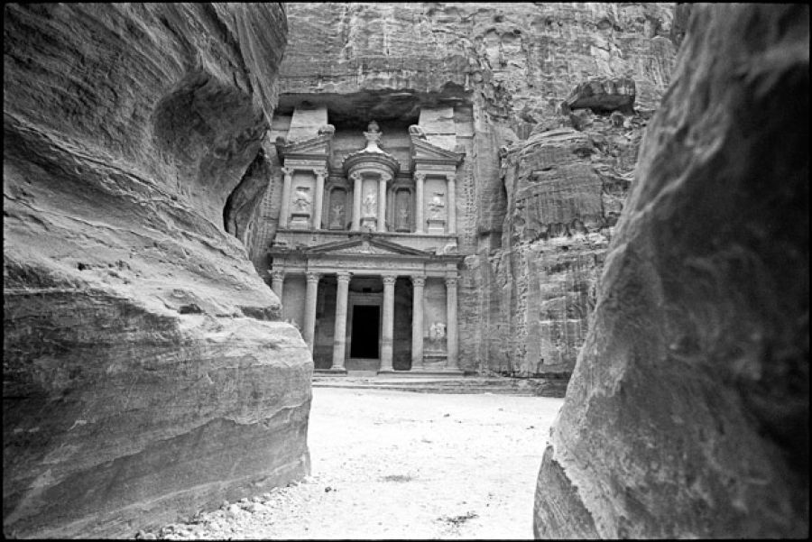 Petra, Jordanie - Photo en noir et blanc de Sebastien Desnoulez