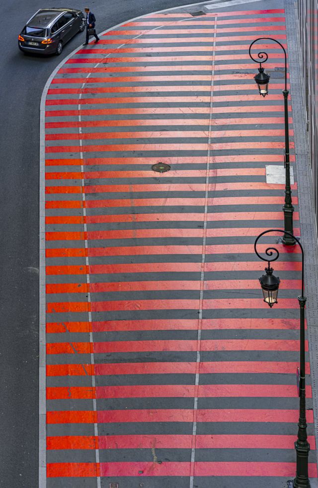 Le VTC et la zone rouge - La Défense - Photo : © Sebastien Desnoulez photographe d'ambiances et d'architecture