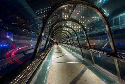 Japan Bridge de nuit à La Défense - Photo : © Sebastien Desnoulez Photographe