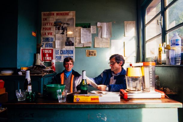 Dans l'univers de Bruno Dumont - Local syndical CGT dans les mines vers 1988 - Photo : © Sebastien Desnoulez
