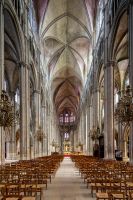 Photographie d’architecture : comment restituer la hauteur spectaculaire de la cathédrale Saint-Étienne de Bourges - Photo : © Sebastien Desnoulez