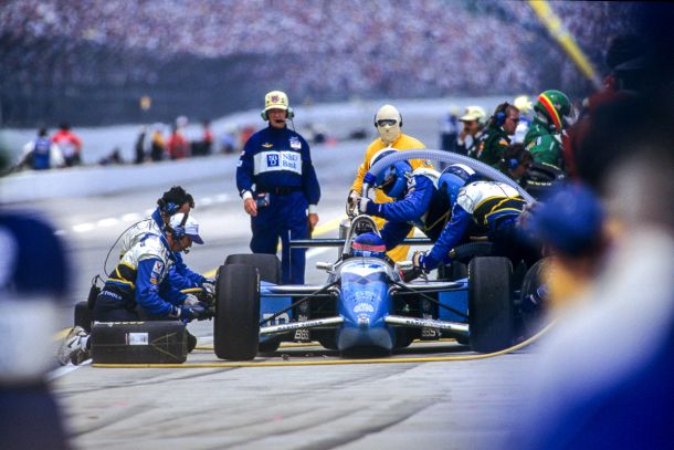 Jacques Villeneuve vainqueur des 500 Miles d'Indianapolis et champion CART 1995 - Photo : © Sebastien Desnoulez