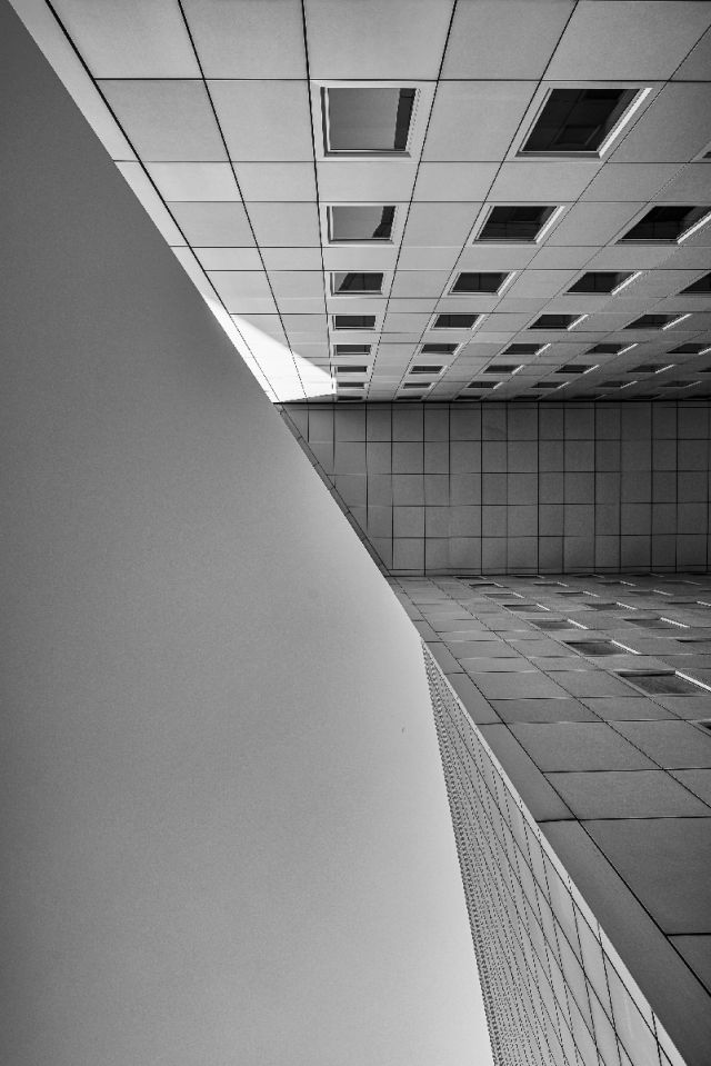 Looking up série Darkchitecture - Photo : © Sebastien Desnoulez Photographe auteur