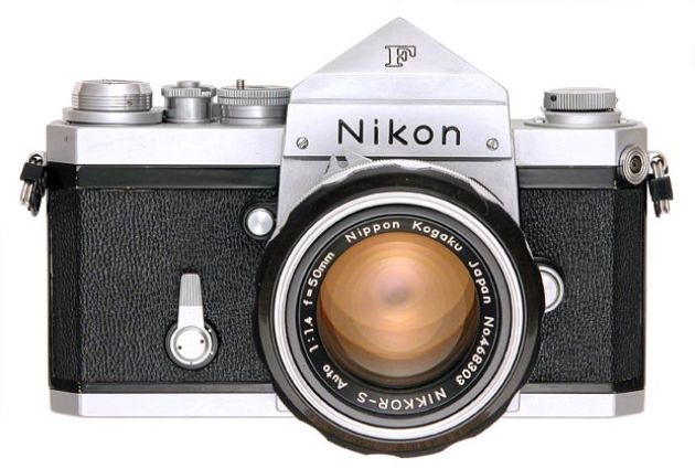 Nikon F eye level viewfinder