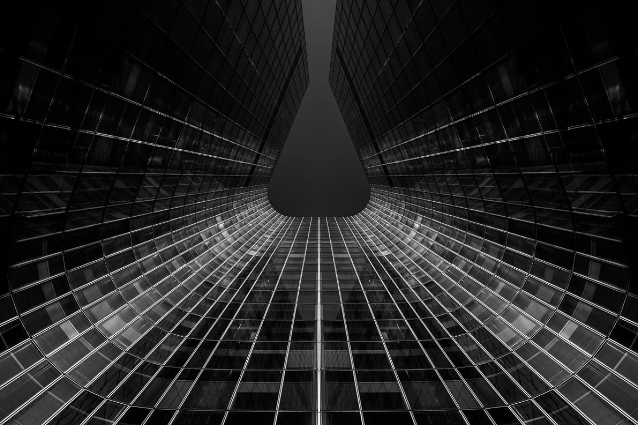 Converging lines -  série Darkchitecture - Photo : © Sebastien Desnoulez